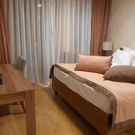 B331 - Vucko Private Host 아파트